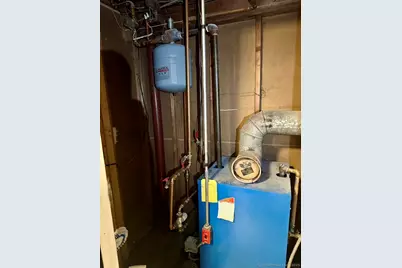 660 East Street South, Suffield, CT 06078 - Photo 38