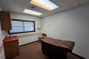 25 Clinton St, New Britain, CT 06053 - Photo 16