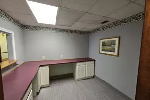 25 Clinton St, New Britain, CT 06053 - Photo 4