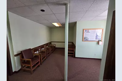 25 Clinton Street, New Britain, CT 06053 - Photo 14