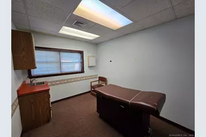 25 Clinton Street, New Britain, CT 06053 - Photo 16