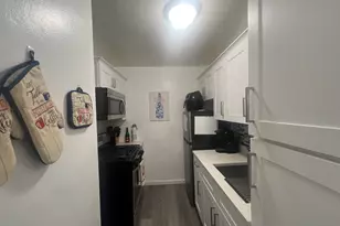 2370 North Ave, Bridgeport, CT 06604 - Photo 6