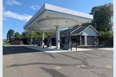 83 Federal Road, Brookfield, CT 06804 - Photo 1