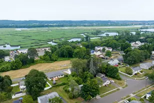 78 Edgecomb St, Hamden, CT 06517 - Photo 40