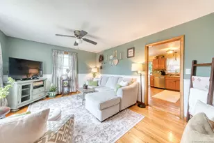 78 Edgecomb St, Hamden, CT 06517 - Photo 8