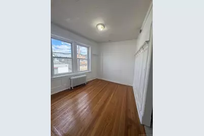 785 Hancock Avenue #8, Bridgeport, CT 06605 - Photo 4