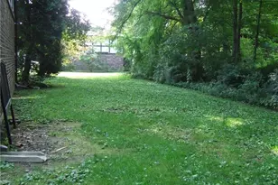 2 Branch Rd, Thomaston, CT 06787 - Photo 4