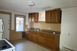 47 Gilbert St, Derby, CT 06418 - Photo 6