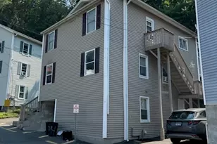 47 Gilbert St, Derby, CT 06418 - Photo 2