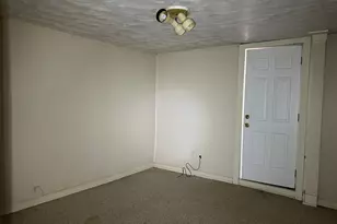 47 Gilbert St, Derby, CT 06418 - Photo 18