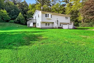 24 Gifford Ln, Bozrah, CT 06334 - Photo 2