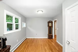 24 Gifford Ln, Bozrah, CT 06334 - Photo 10