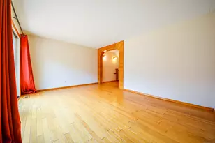 27 Towne House Rd, Hamden, CT 06514 - Photo 8