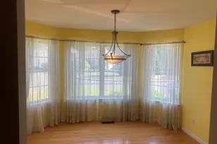 53 Tunxis St, Farmington, CT 06032 - Photo 4