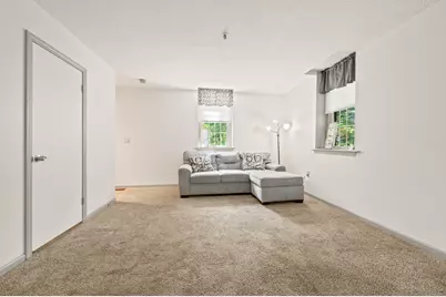 1 Russell Street #APT 11, Middletown, CT 06457 - Photo 8