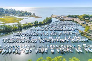 361 Riverside Dr, Fairfield, CT 06824 - Photo 32