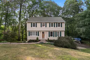 201 Bear Path Rd, Hamden, CT 06514 - Photo 2