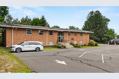 257 East Center Street, Manchester, CT 06040 - Photo 2