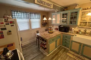 90 Mercer St, Stratford, CT 06614 - Photo 8