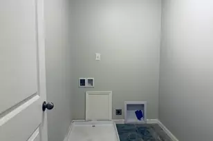 238 Berkshire Rd, Newtown, CT 06482 - Photo 22