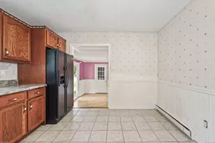 67 Barrington Ln, Waterbury, CT 06708 - Photo 8