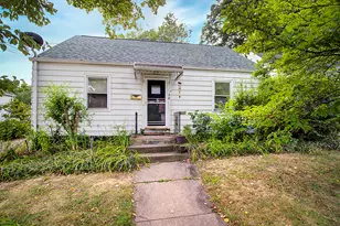 42 Palmer Ave, Hamden, CT 06514 - Photo 2