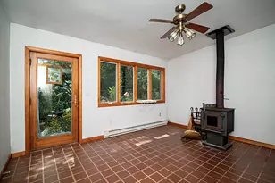 42 Palmer Ave, Hamden, CT 06514 - Photo 16