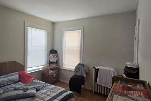 27 Allen Pl, Hartford, CT 06106 - Photo 4