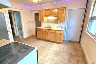 70 Monroe St, New Britain, CT 06051 - Photo 12