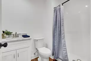 33 Main St, Meriden, CT 06451 - Photo 16