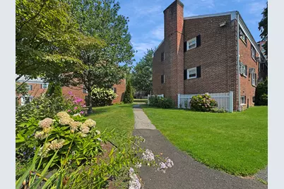 104 Strawberry Hill Avenue #2, Stamford, CT 06902 - Photo 2