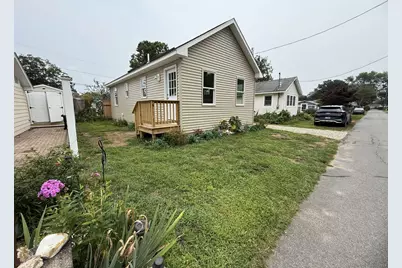 6 1st Street, Madison, CT 06443 - Photo 1