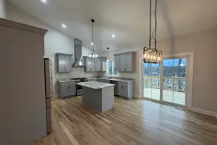 54 High St, Wallingford, CT 06472 - Photo 6