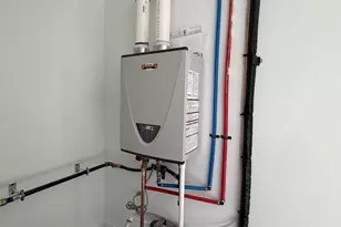 54 High St, Wallingford, CT 06472 - Photo 16