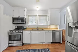 170 Lakeview Ave, Hamden, CT 06514 - Photo 12