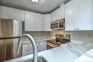 175 Mill Pond Rd, Hamden, CT 06514 - Photo 16