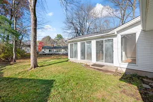 11 Rye Ridge Pkwy, West Hartford, CT 06117 - Photo 20