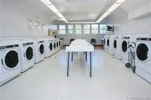 31 Woodland St, Hartford, CT 06105 - Photo 26