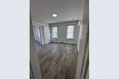 133 Ash Street #2, Bridgeport, CT 06605 - Photo 4