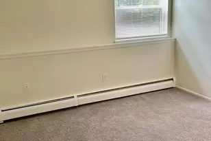 100 Norton Park Rd, Plainville, CT 06062 - Photo 14