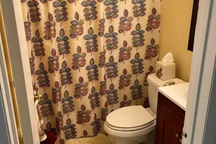 175 Mill Pond Rd, Hamden, CT 06514 - Photo 12