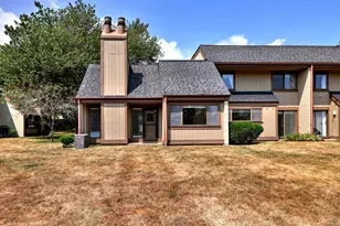 85 Viscount Dr, Milford, CT 06460 - Photo 1