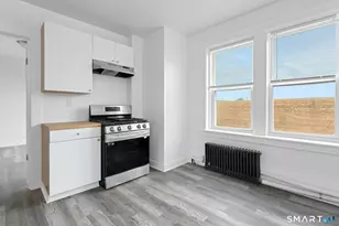 1220 State St, Bridgeport, CT 06605 - Photo 2