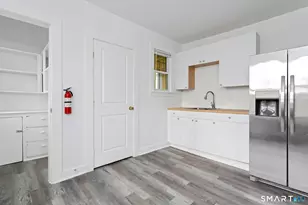 1220 State St, Bridgeport, CT 06605 - Photo 4