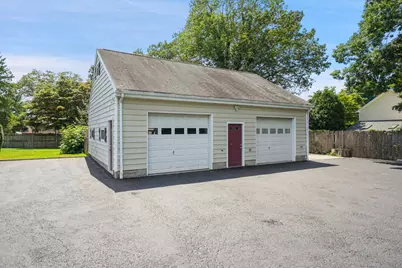 24 Haig Avenue, Stamford, CT 06905 - Photo 34