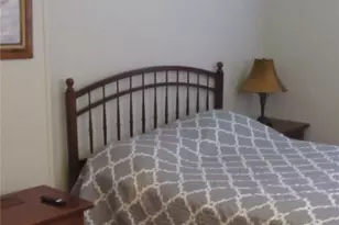 2 Bidwell St, East Lyme, CT 06357 - Photo 8