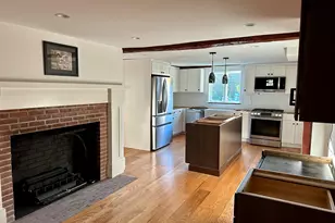 2318 Mill Plain Rd, Fairfield, CT 06824 - Photo 4