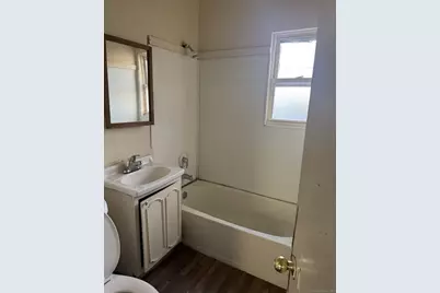 183 Brook Street, Hartford, CT 06120 - Photo 10