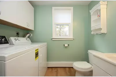 30 Pearl Street, Meriden, CT 06450 - Photo 10