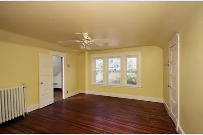 30 Pearl Street, Meriden, CT 06450 - Photo 12
